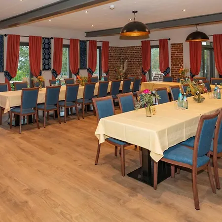 Ada's Buka Auf Dem Felsberg Lodge Lautertal (Odenwald)