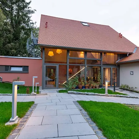 Ada's Buka Auf Dem Felsberg Lautertal (Odenwald)