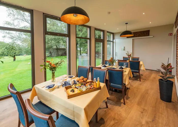 Gerendaház Ada's Buka Auf Dem Felsberg