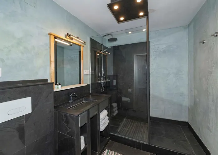 Gerendaház Ada's Buka Auf Dem Felsberg Lautertal