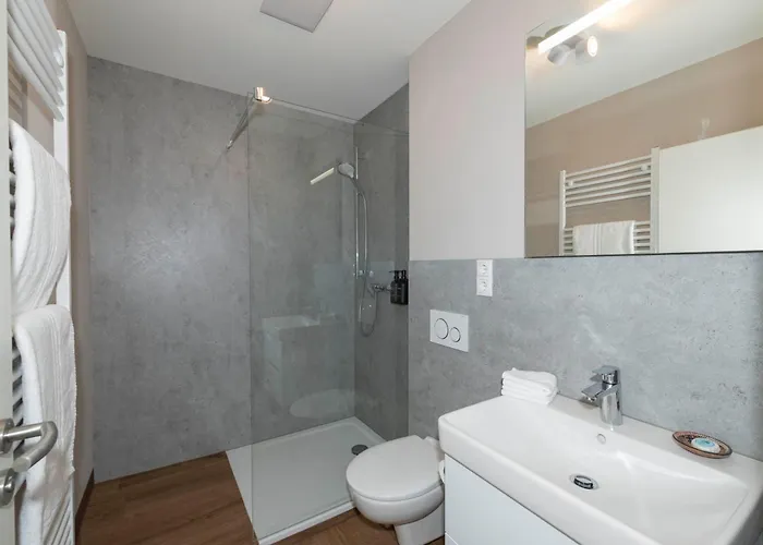 Gerendaház Ada's Buka Auf Dem Felsberg