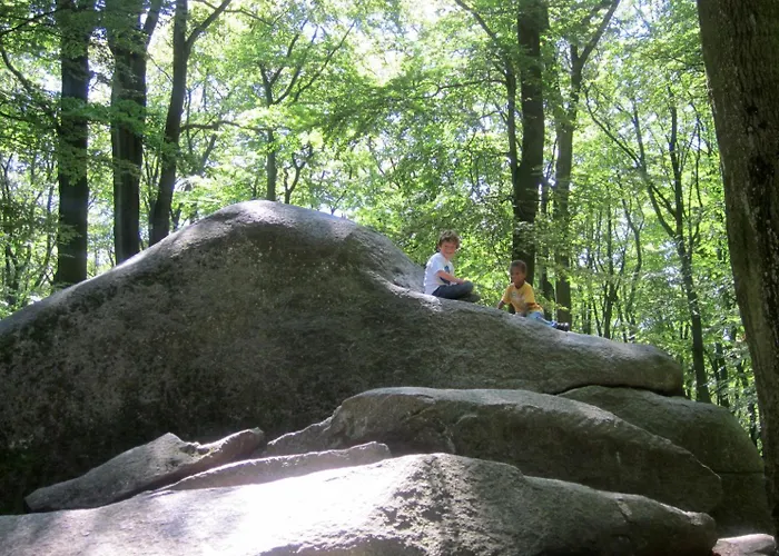 Ada's Buka Auf Dem Felsberg Gerendaház Lautertal