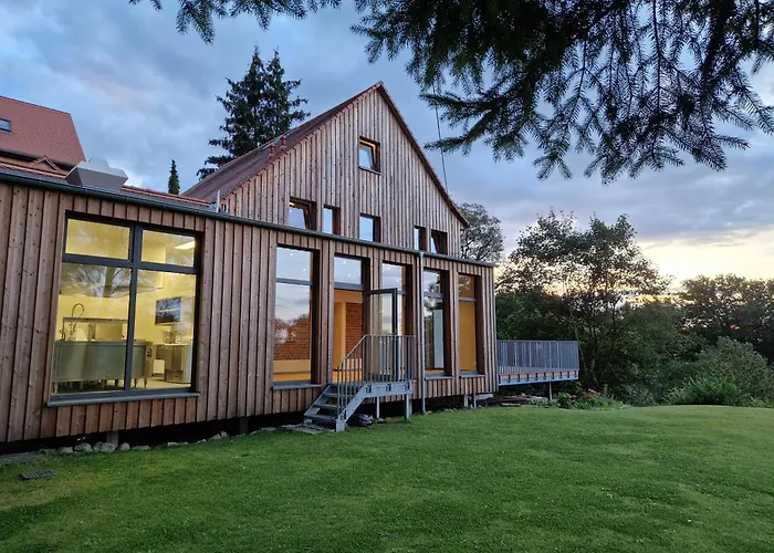 Ada's Buka Auf Dem Felsberg *